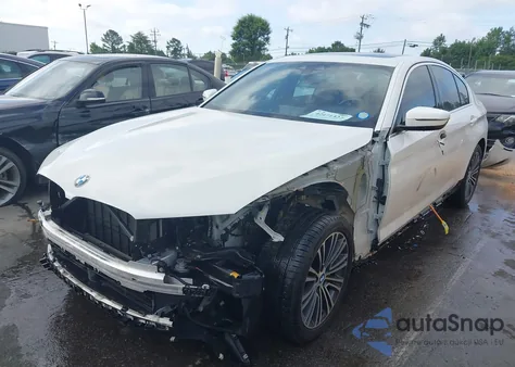 2020 BMW 530I xDrive z USA, uszkodzony, nr VIN WBAJR7C06LWW55468